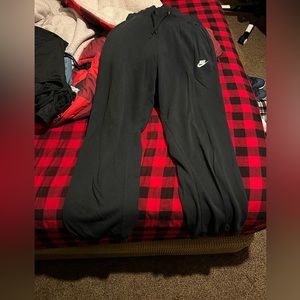 Nike Sweatpants